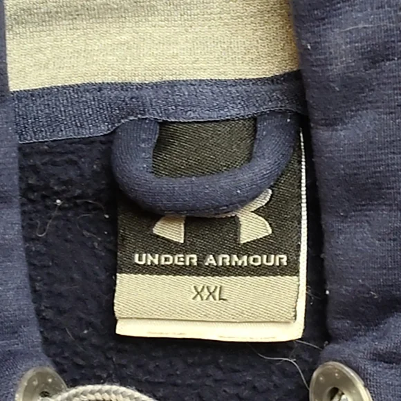 Under Armour Navy and Cream Sweatshirt - Picture 2 of 4